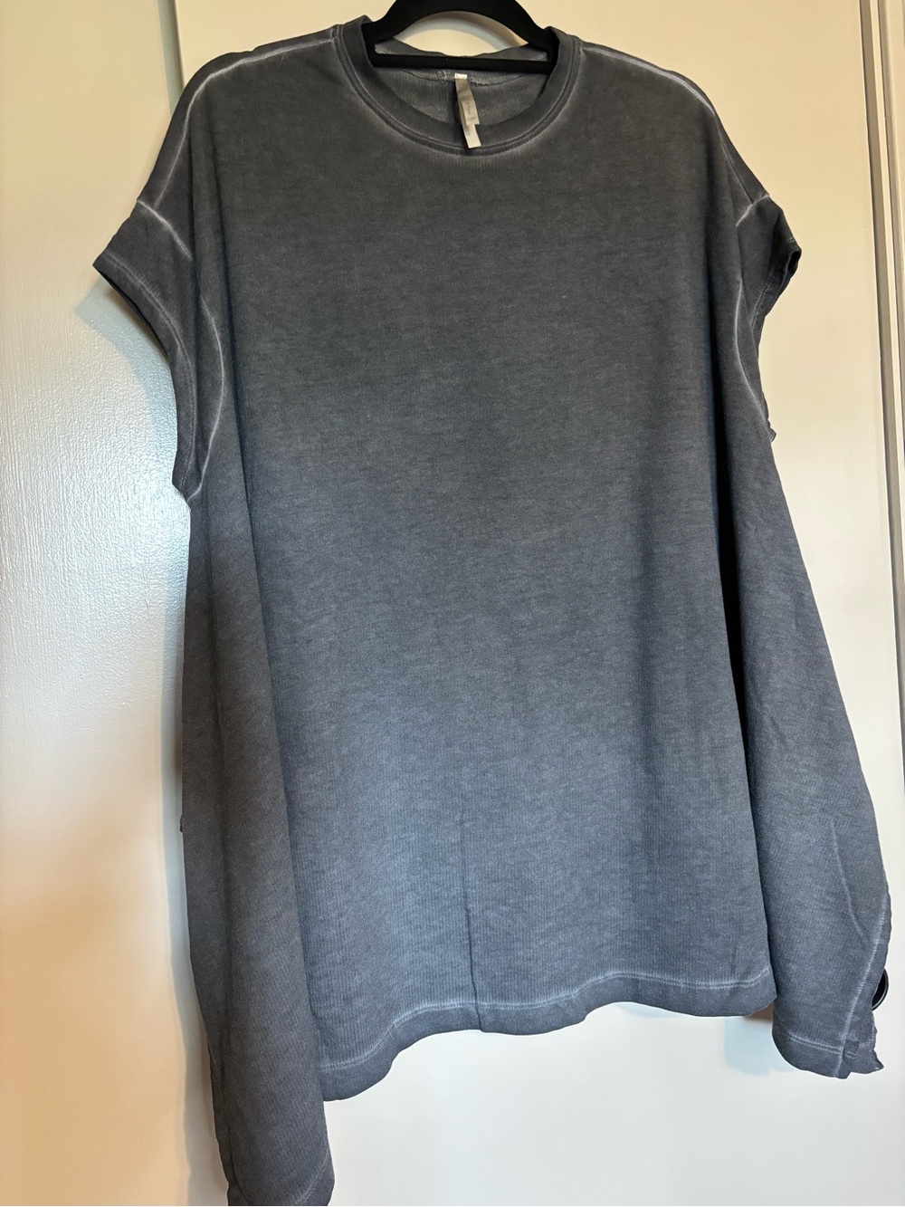 Mono B Washed Charcoal Short-Sleeve Crewneck Shirt - ONE SIZE